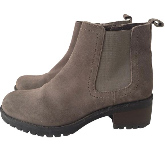 Skechers Shoes - Skechers Lugnut Chelsea Booties Gray Leather 44602 Womens Sz. 8